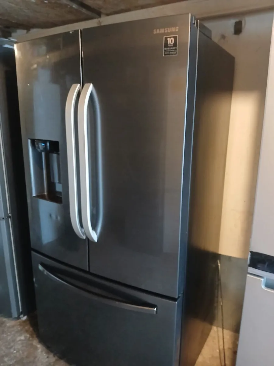 SAMSUNG AMERICAN FRIDGE AND FREEZER - Image 1