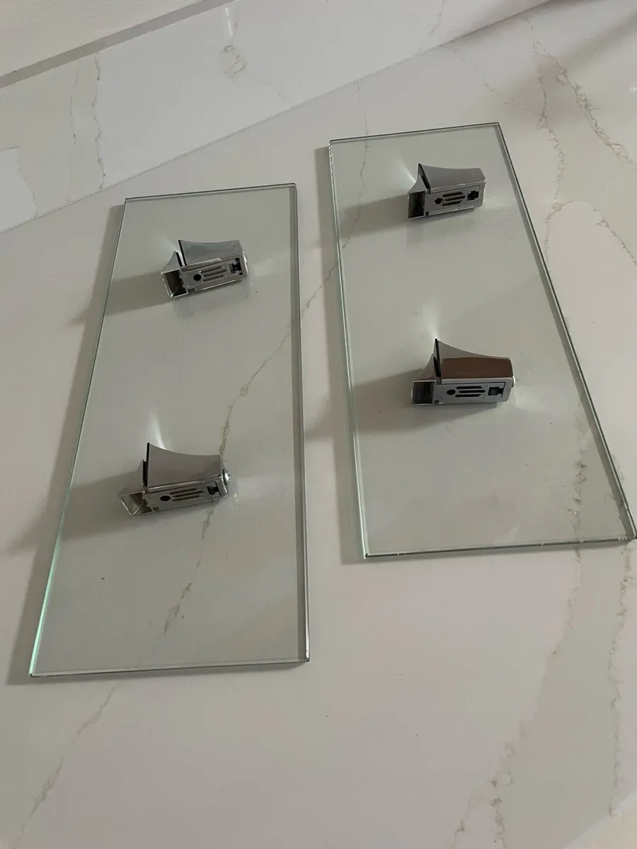 Two toughened glass bathroom shelves - Image 1