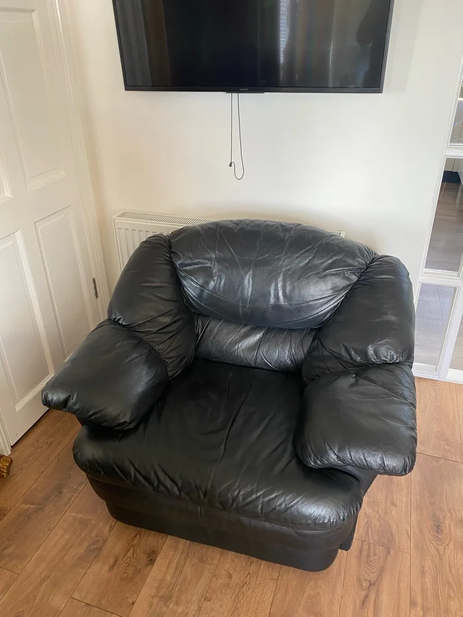Genuine leather armchair - Image 1