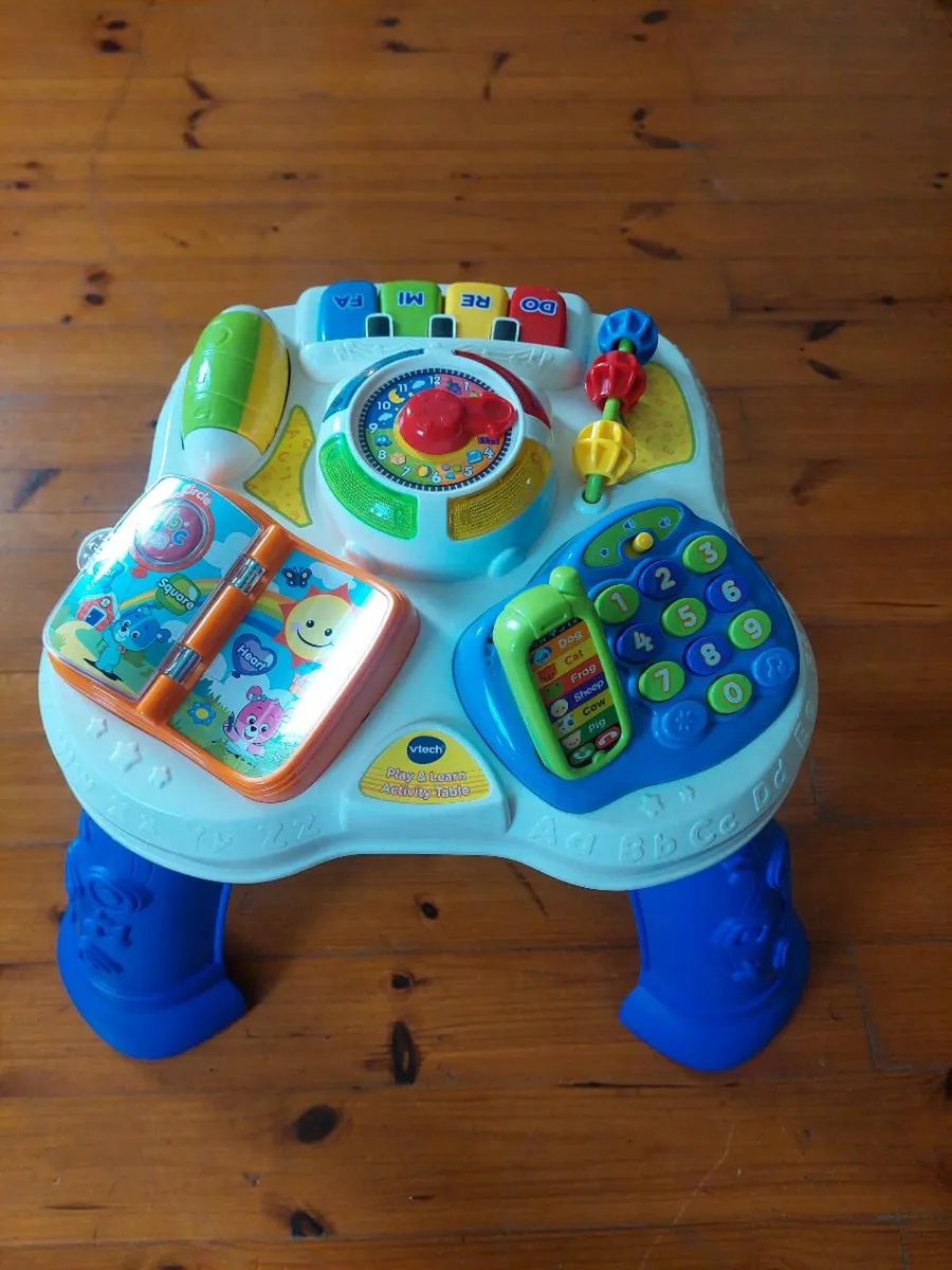 VTech play and learn activity centre - Image 1