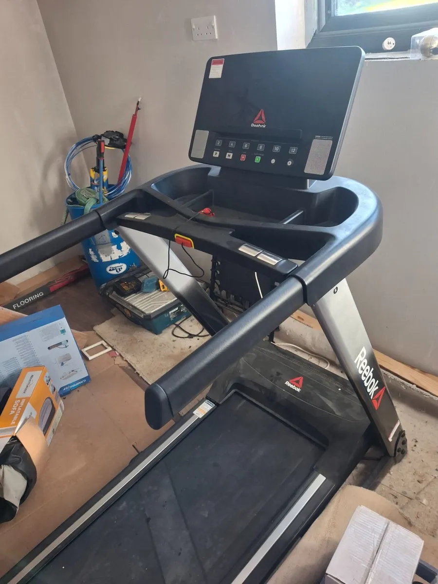 Treadmill - Image 1