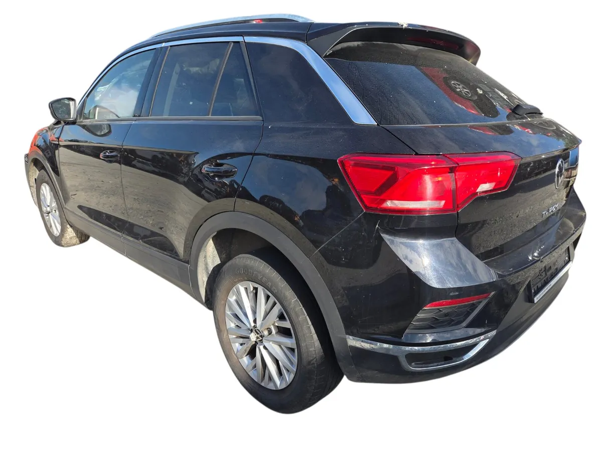 2021 VOLKSWAGEN T ROC  For Breaking/Dismantling - Image 3