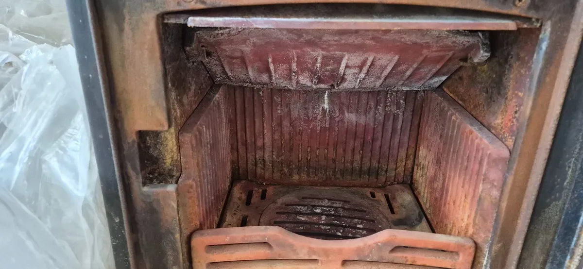 Fireplace - Image 4