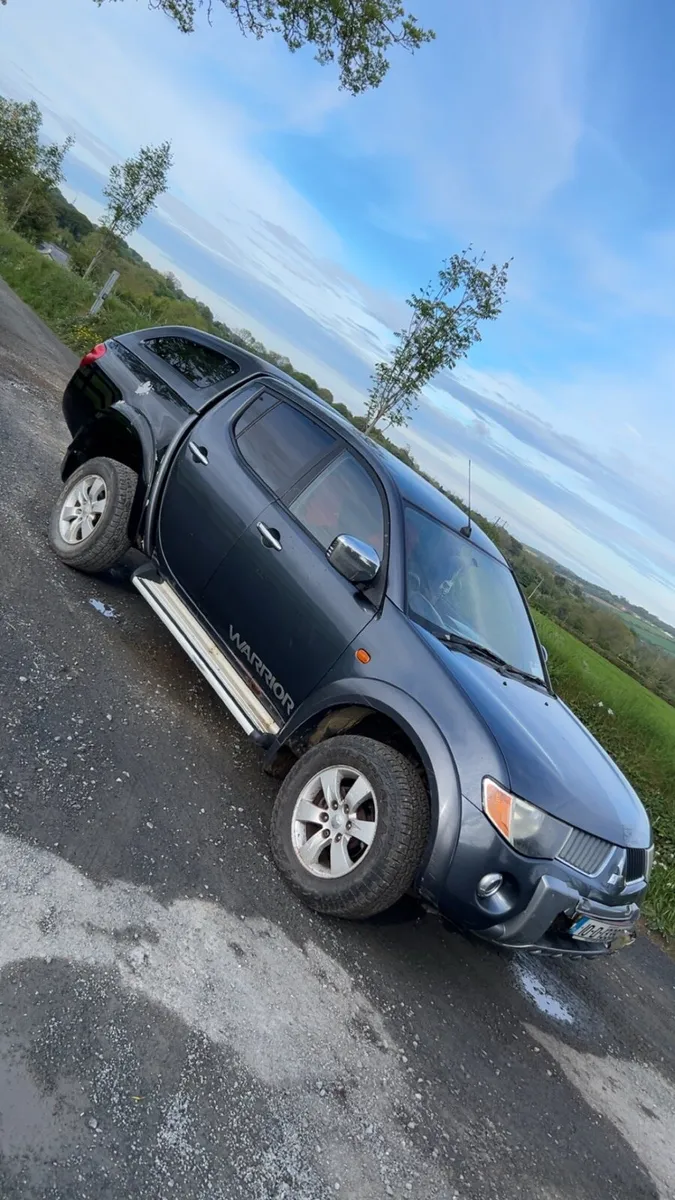 Mitsubishi L200 - Image 1