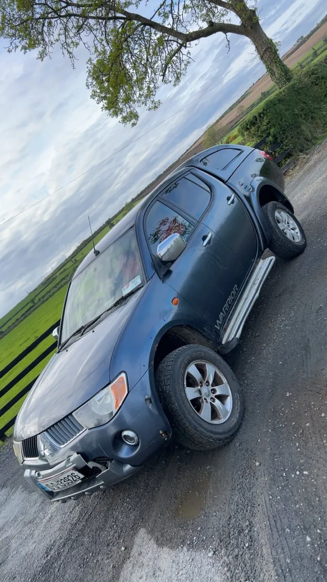 Mitsubishi L200 - Image 2