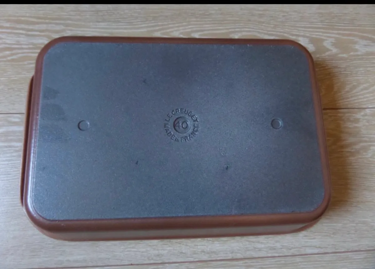 Le Creuset enamelled cast iron roasting dish - Image 2