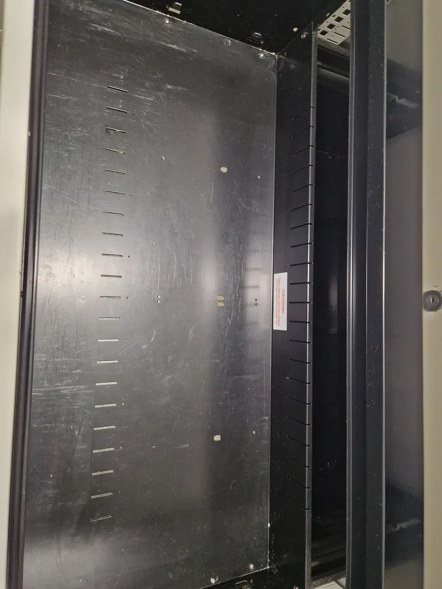 Storage Press Lockable Steel - Image 2