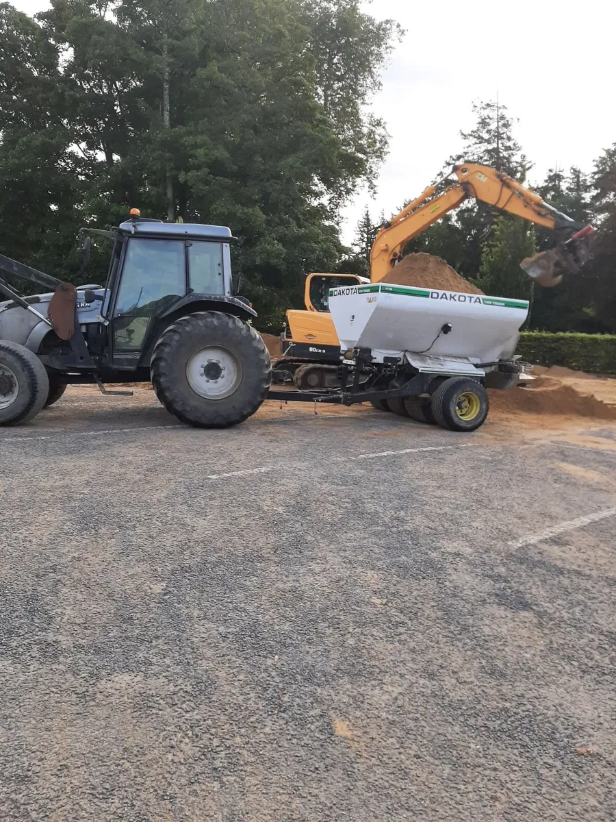 SAND SPREADING - Image 4