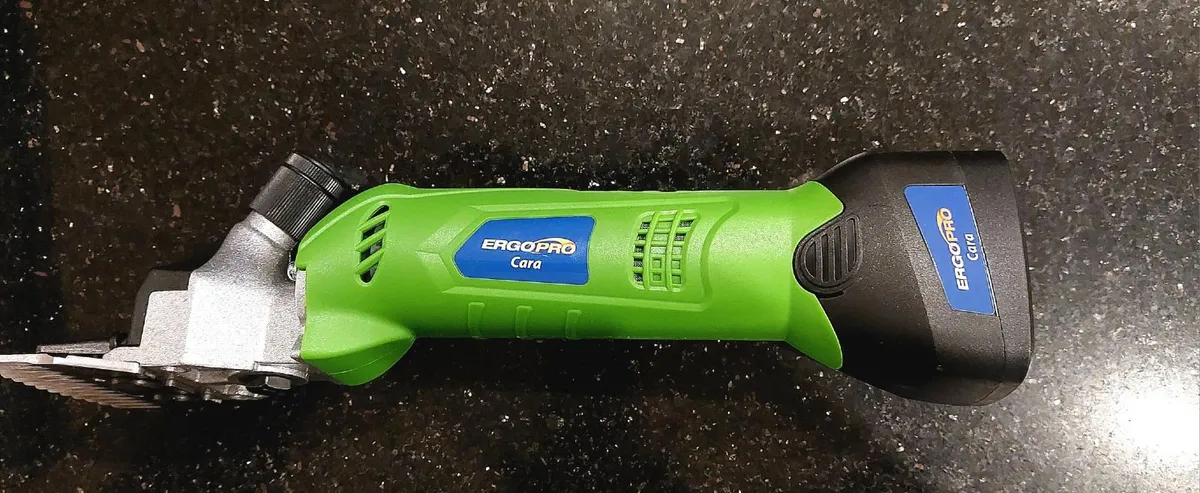 ErgoPro Cara (Battery) Sheep & Cattle Clipper - Image 2