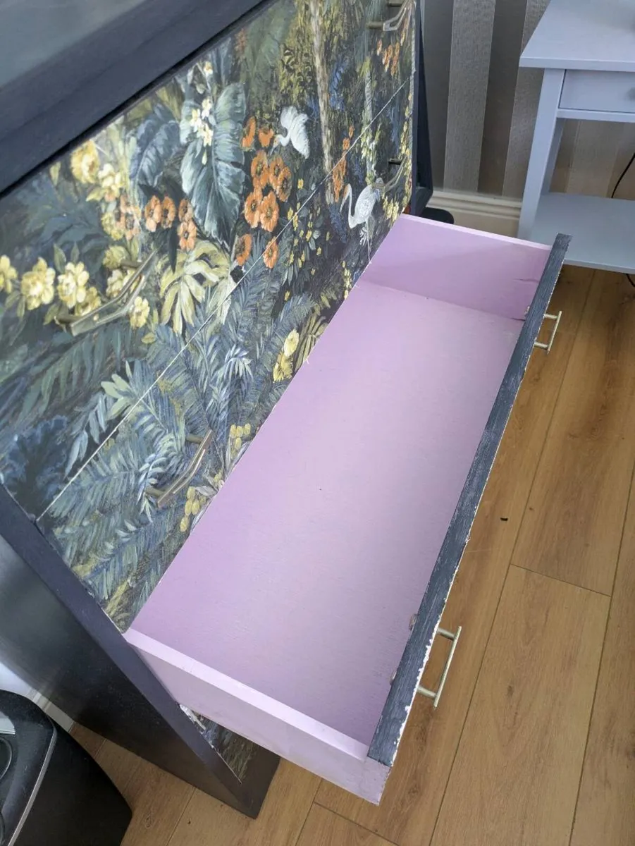 Chest of drawers - Image 3