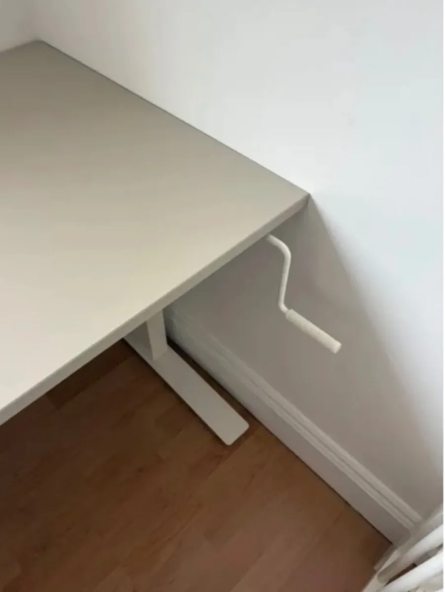 Seating / Standing IKEA desk - Great condition! - Image 2