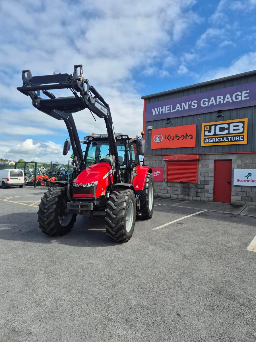 MASSEY FERGUSON 5713 - Image 1