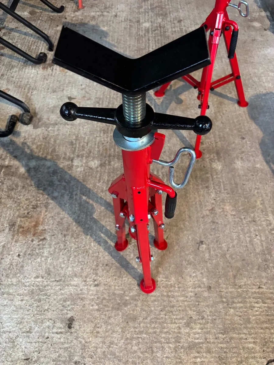 PIPE STANDS - Image 2