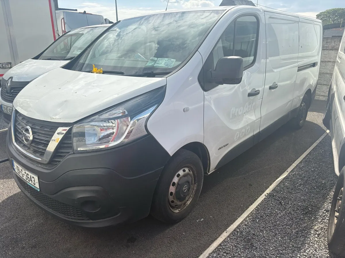 2019 Nissan nv300 tax7/26 doe8/26 - Image 2