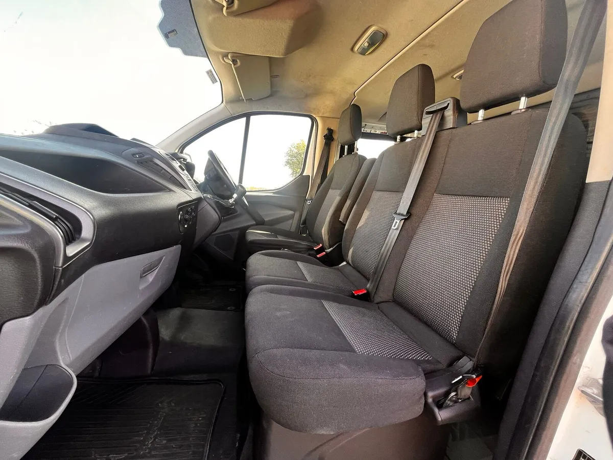 Ford Transit Custom Crewcab ( 6seats ) - Image 3