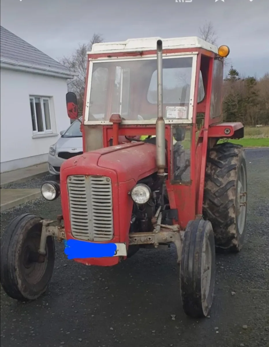 Massey 35X - 1965 Model, Trailer, Twin Wheels & mo - Image 1