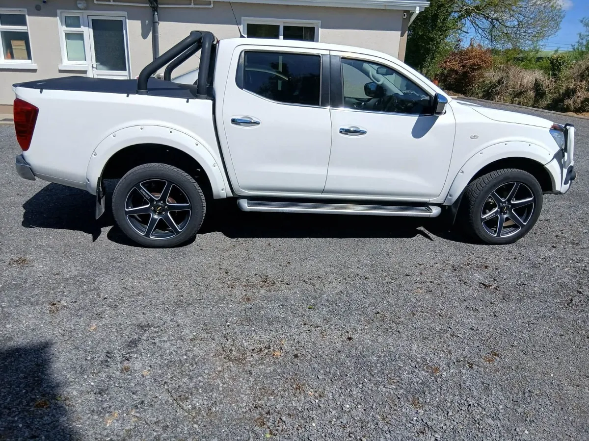 Nissan Navara 2017 - Image 2