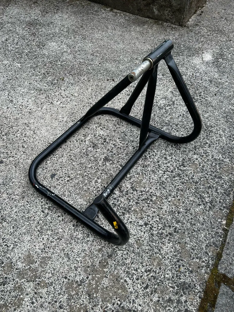 Triumph paddock stand - Image 1