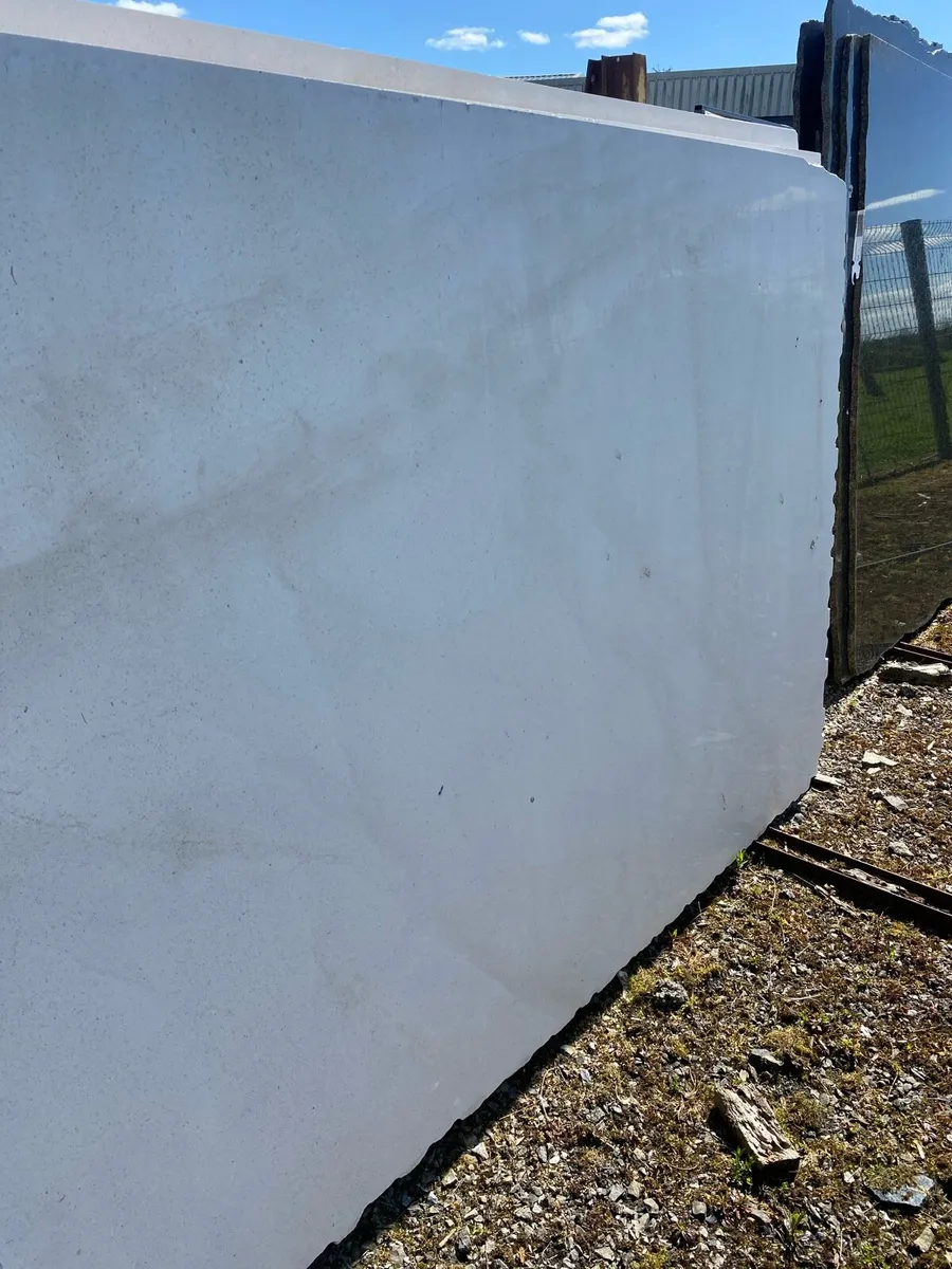 Stone slabs - Image 2