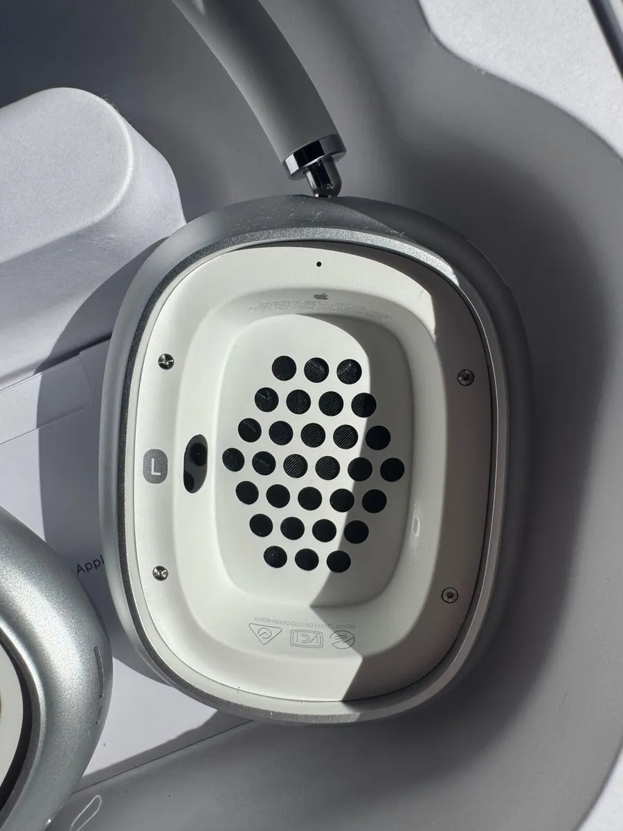 AirPod Max - Image 2