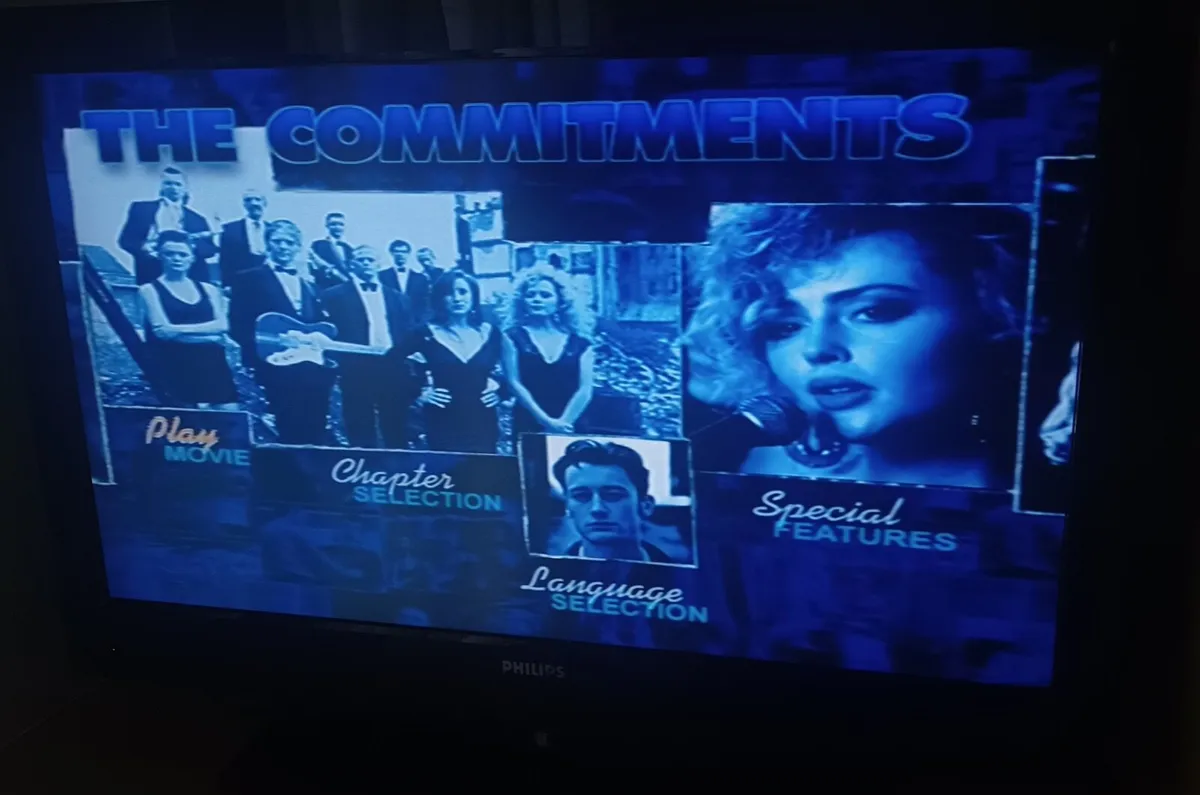 Philips 42" Widescreen Flat TV - Image 4