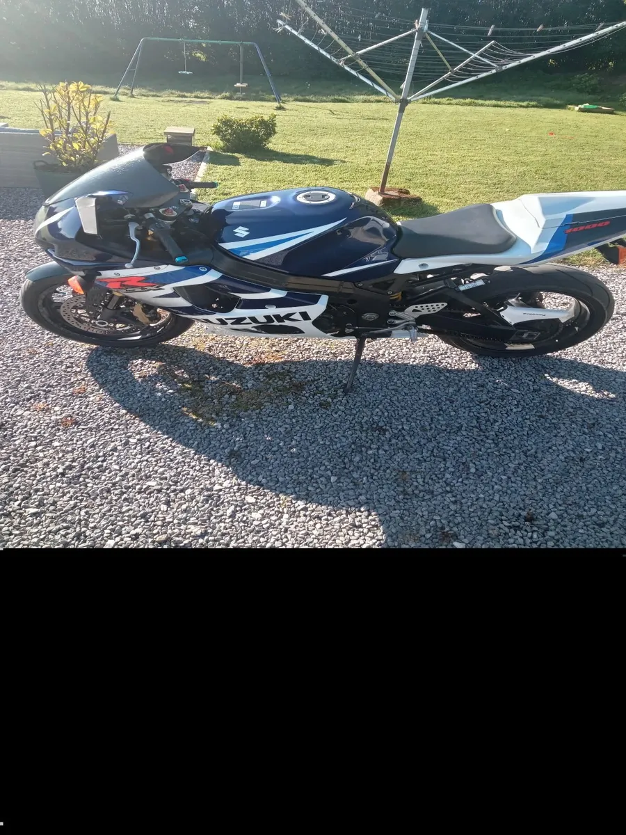 Suzuki gsxr 1000 2004 - Image 4