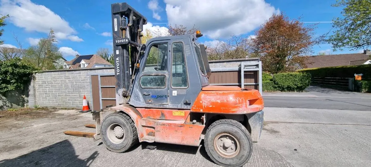 7 ton Toyota diesel forklift sale or hire - Image 2