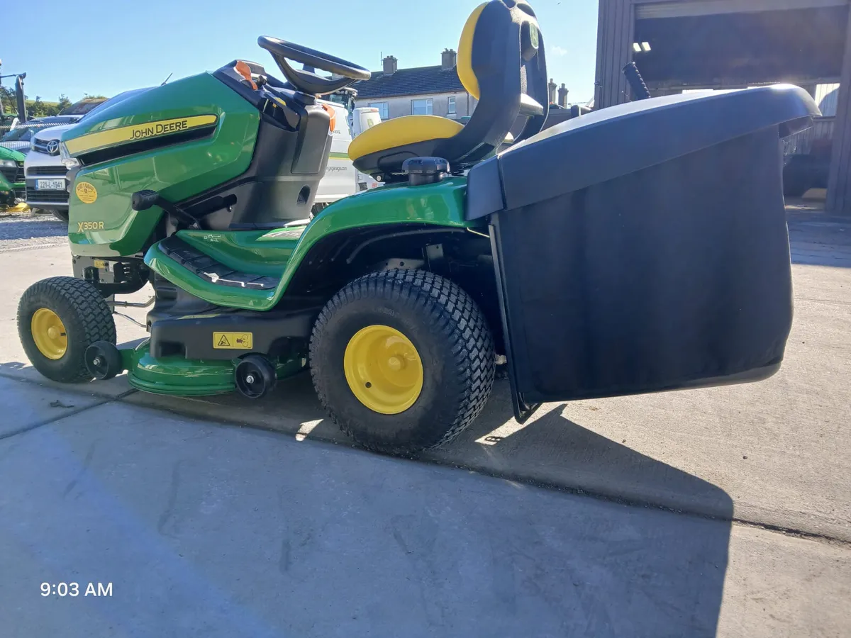 John Deere X350R  Lawnmower - Image 1