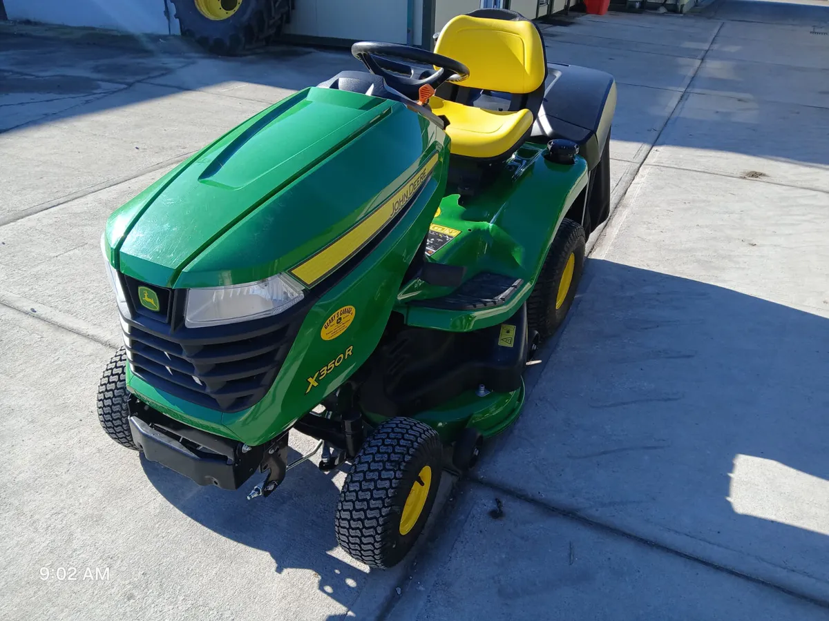 John Deere X350R  Lawnmower - Image 3