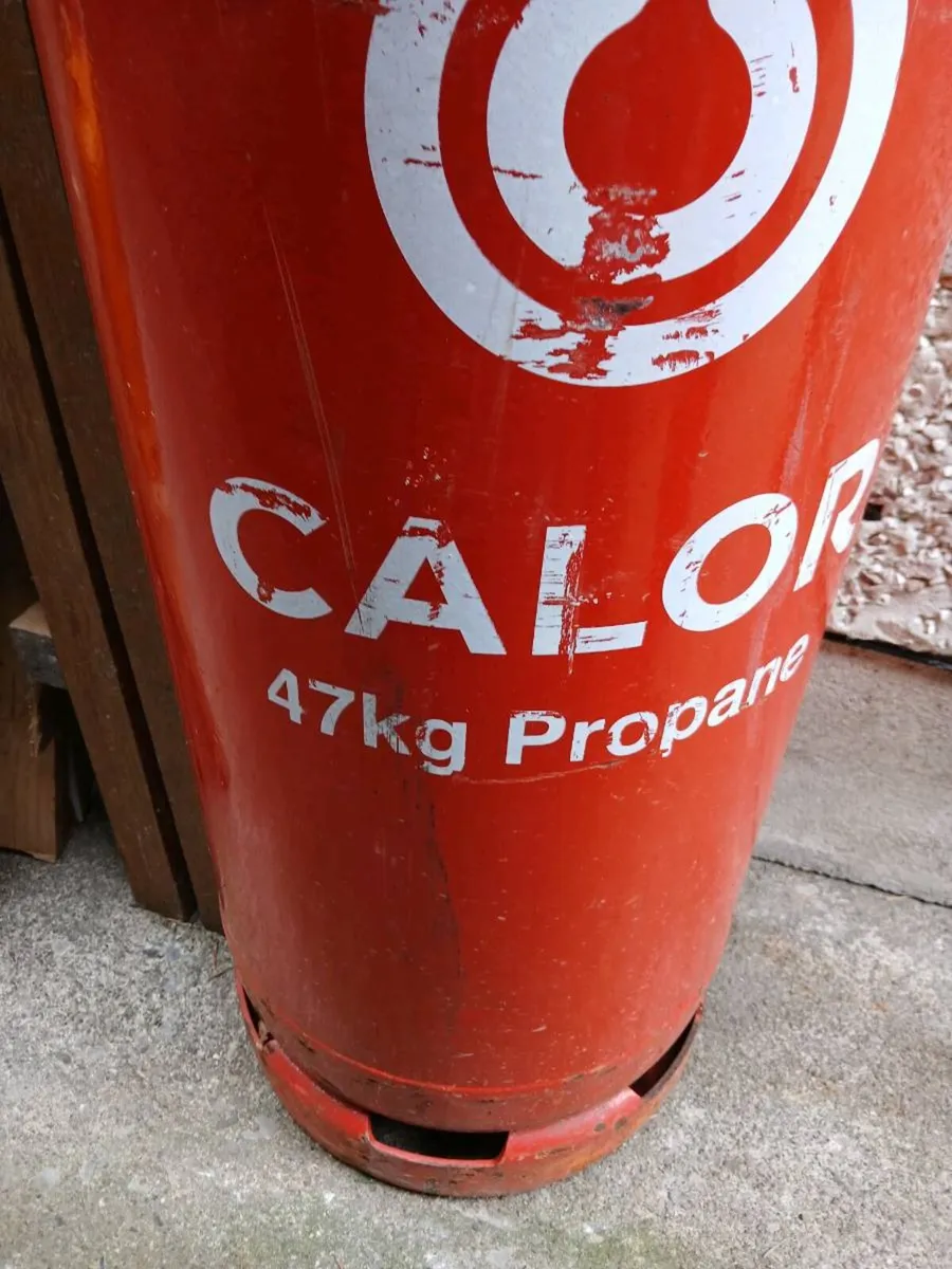47 kg full gas cylinder - Image 1