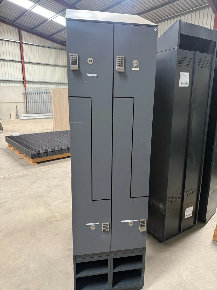 4-Person Gym Lockers – Heavy Duty Steel - Image 1