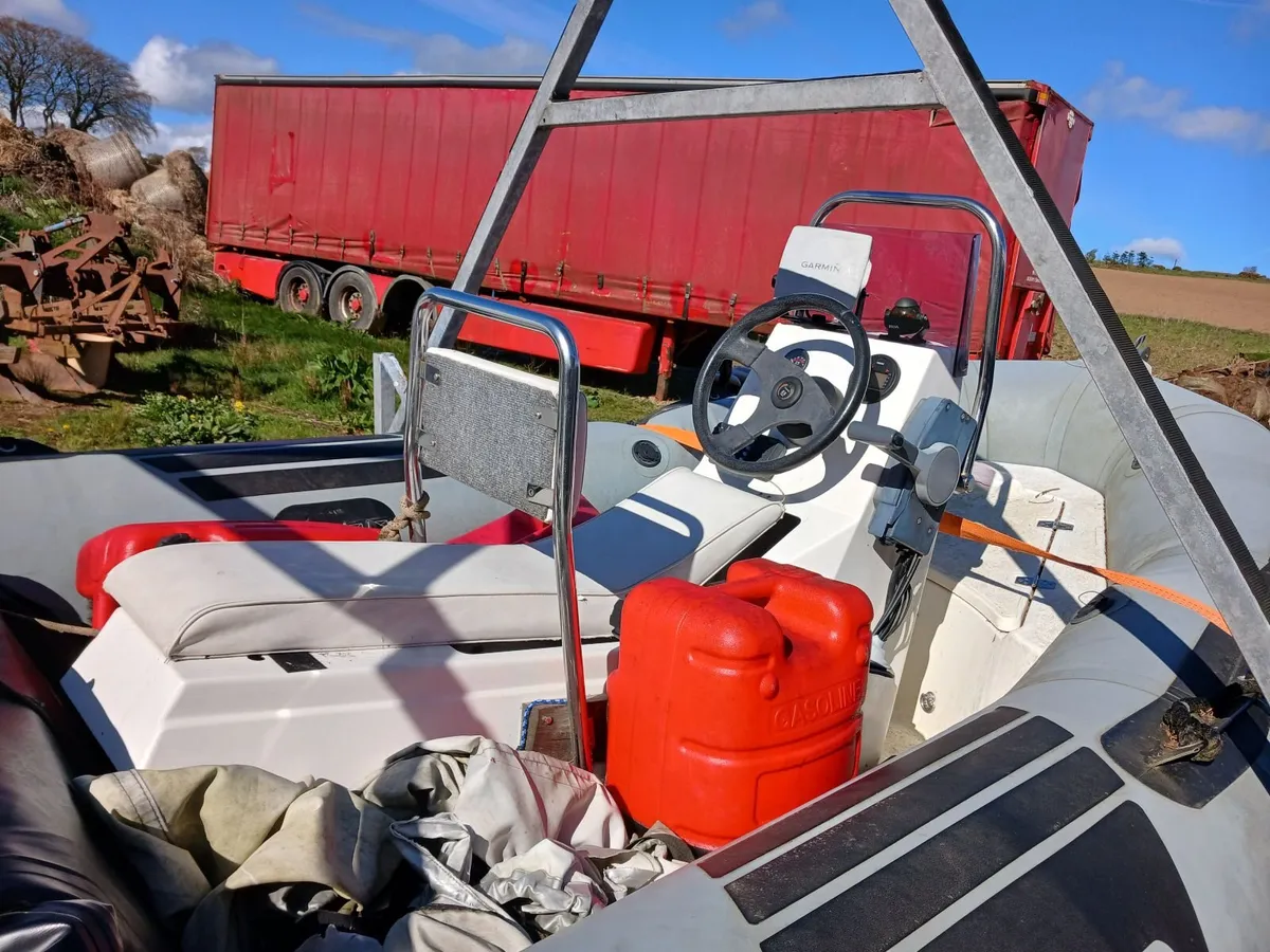 Boat - Image 3