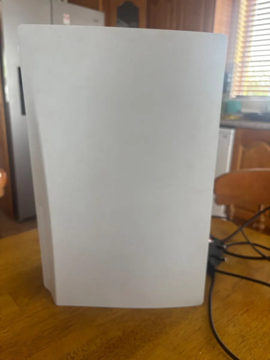PS5 with disc drive - Image 1