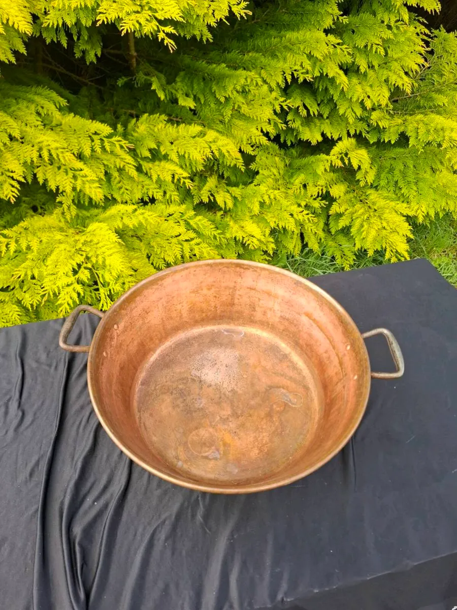 Copper 37cm jam pot postage possible - Image 1