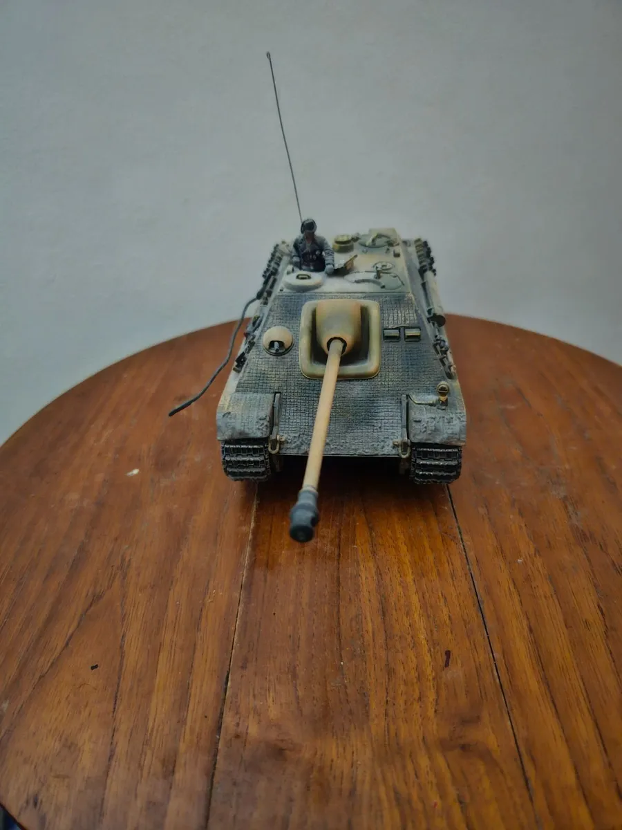 Corgi Forces of Valor German WW2 Jadgpanther - Image 1