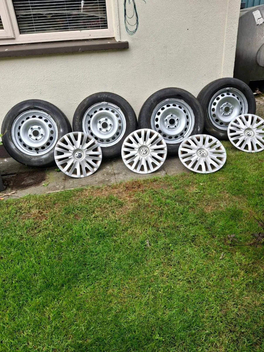 Four steel wheels and tyres 15" - Image 1