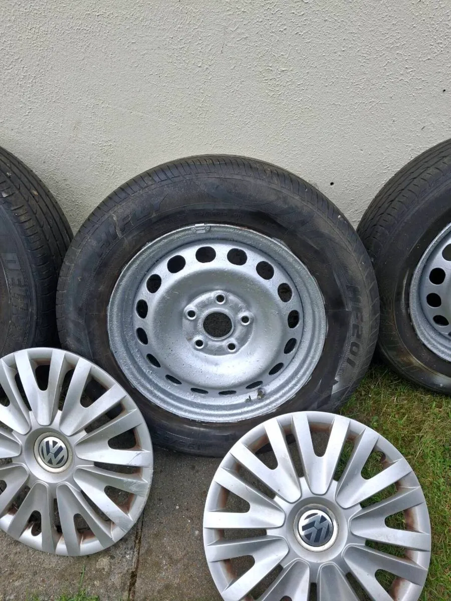 Four steel wheels and tyres 15" - Image 4