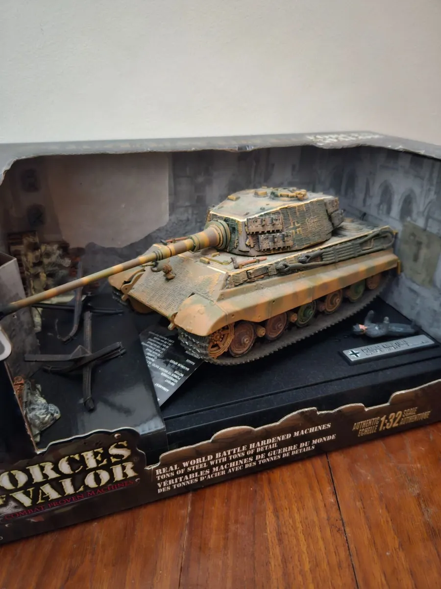 Corgi Forces of Valor German WW2 King Tiger - Image 1