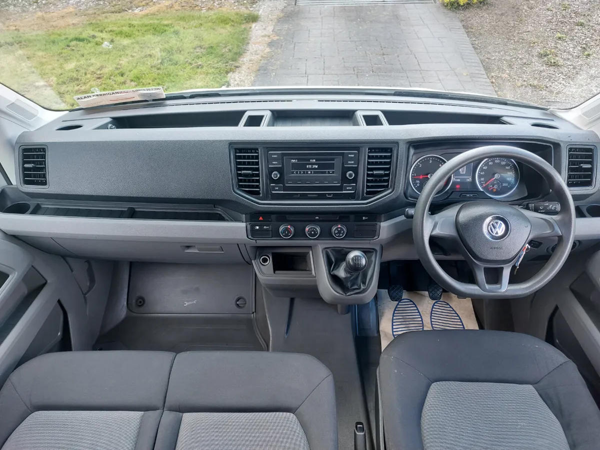 VW CRAFTER 2021' 6 SEATER CREWCAB - Image 4