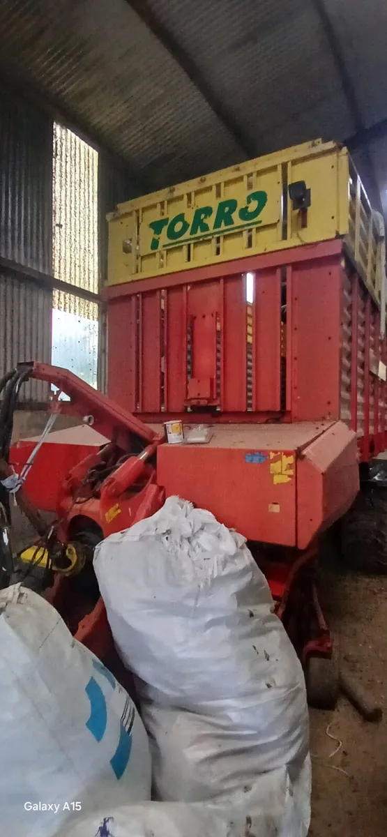 Silage wagon - Image 2