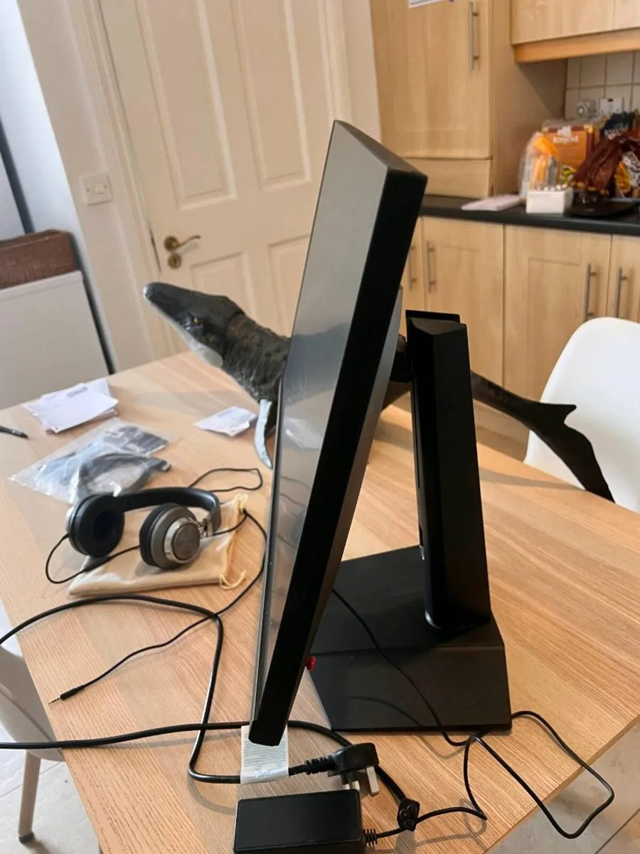 MSI Gaming Monitor 27' - Image 2