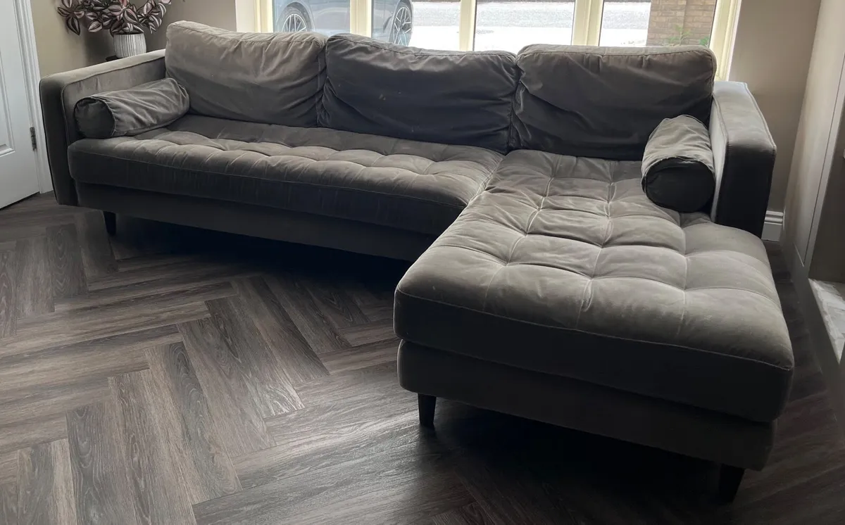Scott corner velvet sofa RIGHT hand facing in grey - Image 2