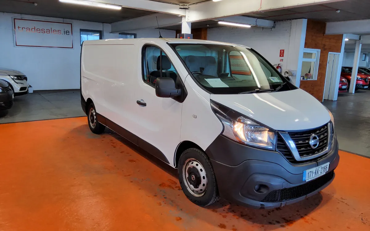Nissan NV300 2017 - Image 1