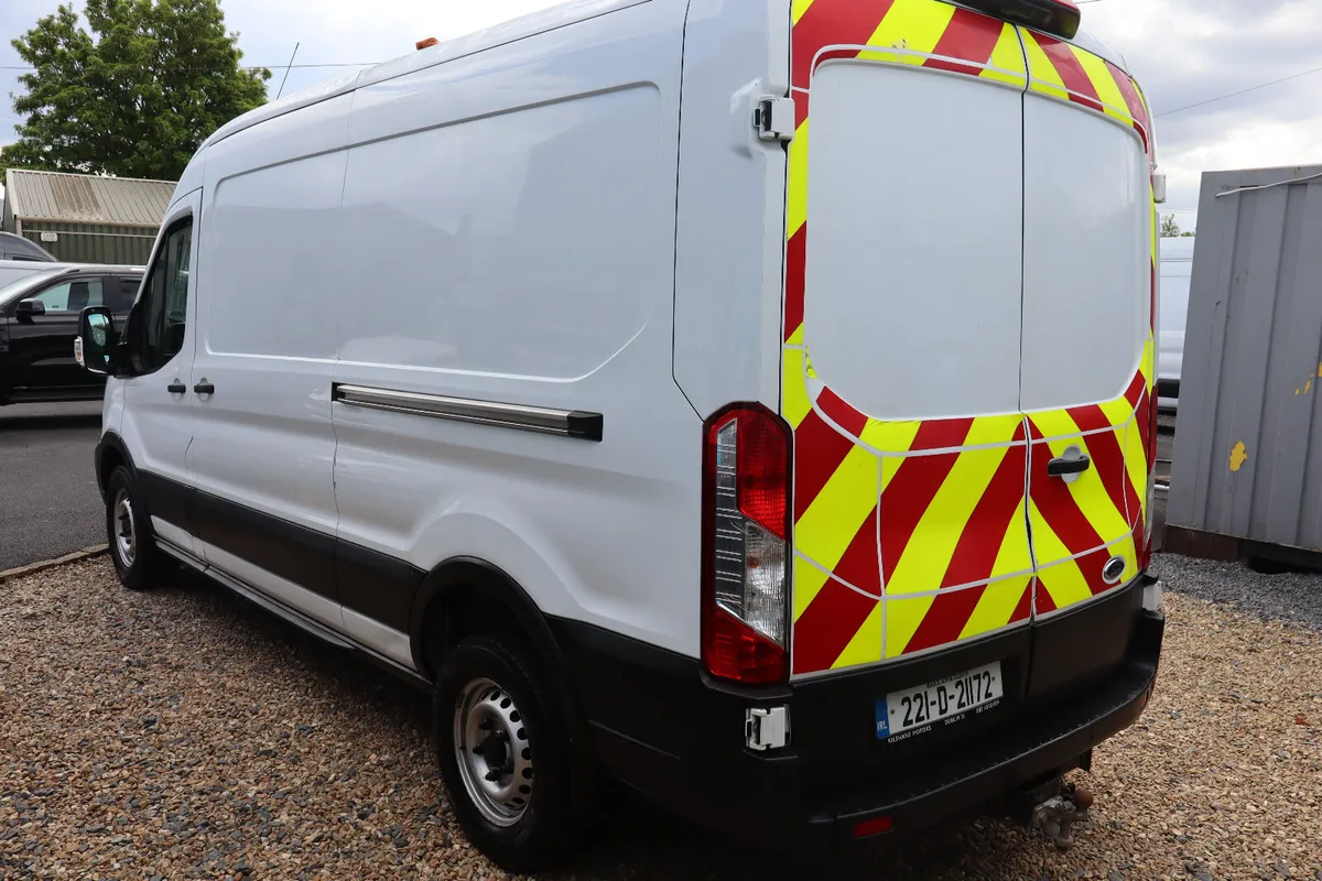 Ford Transit 2022 Trend LWB 170PS RWD - Image 4