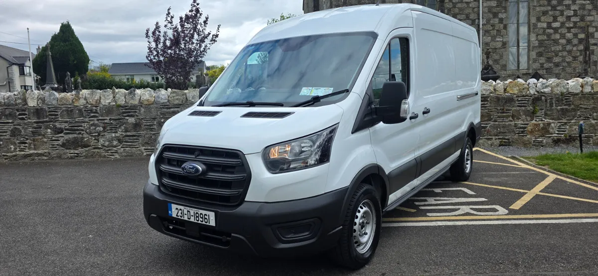 Ford Transit 2023 - Image 1