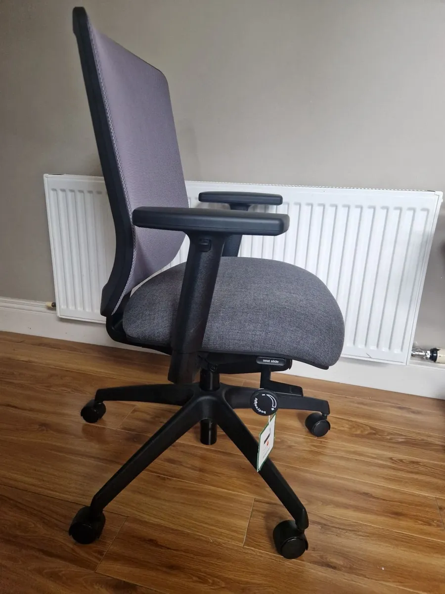 office chair Boss Design Vite Swivel Office Chair - Image 4