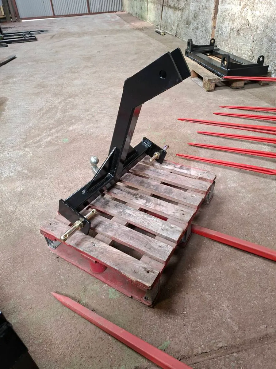 Pinnacle Fabrication Hitch - Image 2