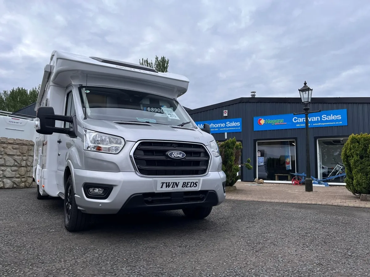 New Giotti Line Sienna 395F - 4 Berth - Image 3