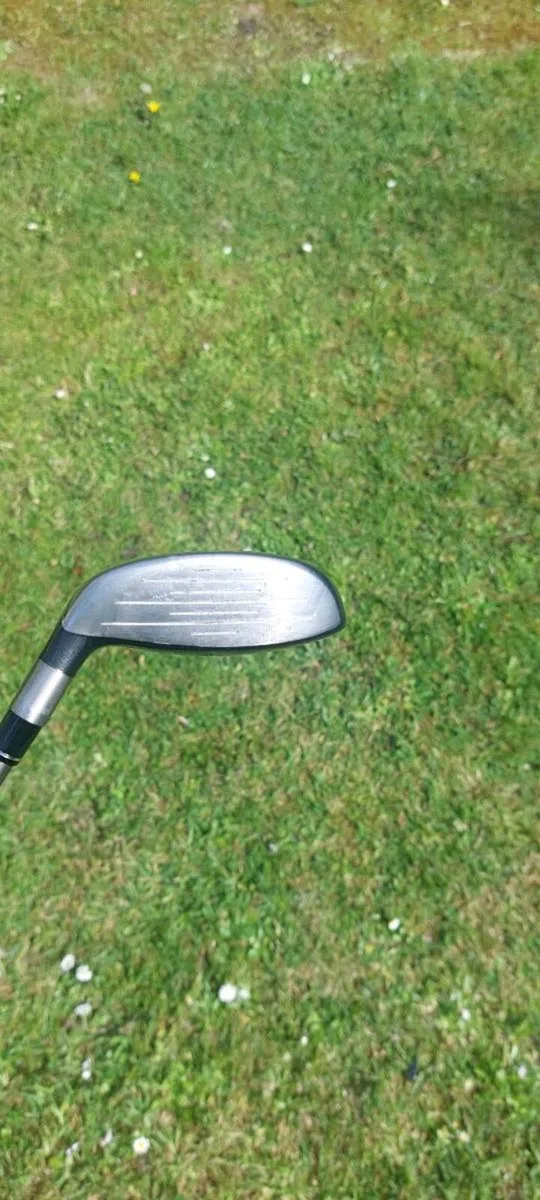 Taylor made 3 wood - Image 1