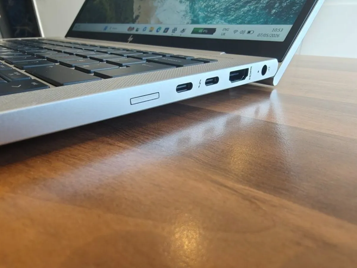 HP Elitebook 830 G8 | i7 (11th gen) | 16GB | 512GB - Image 2